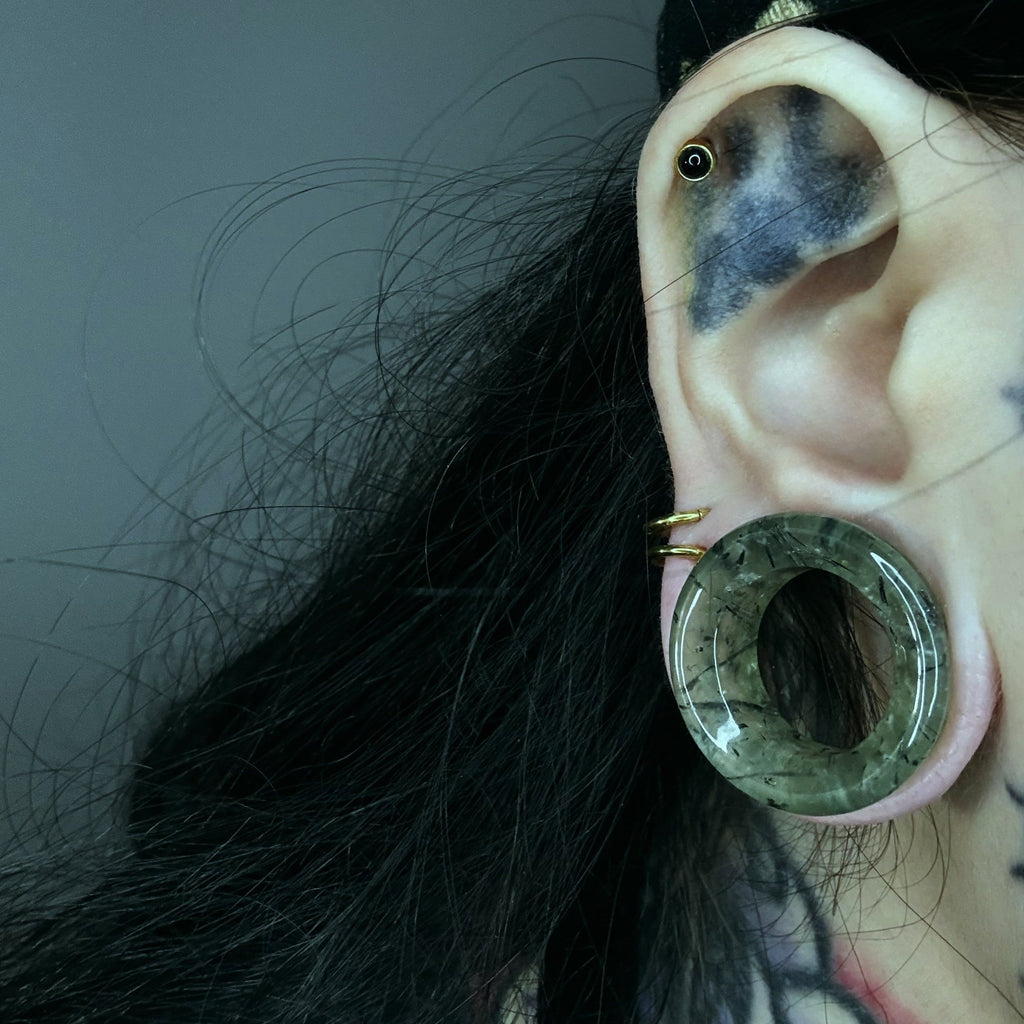 NATURAL STONE PLUGS